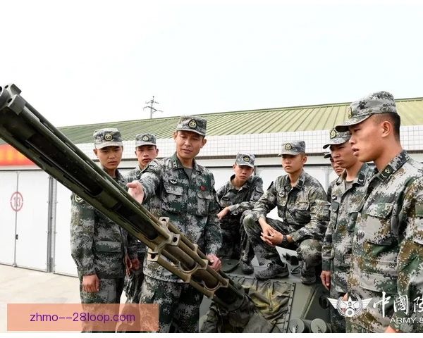 青年近卫军大力抽射破门，全场欢呼声浪瞬间引爆